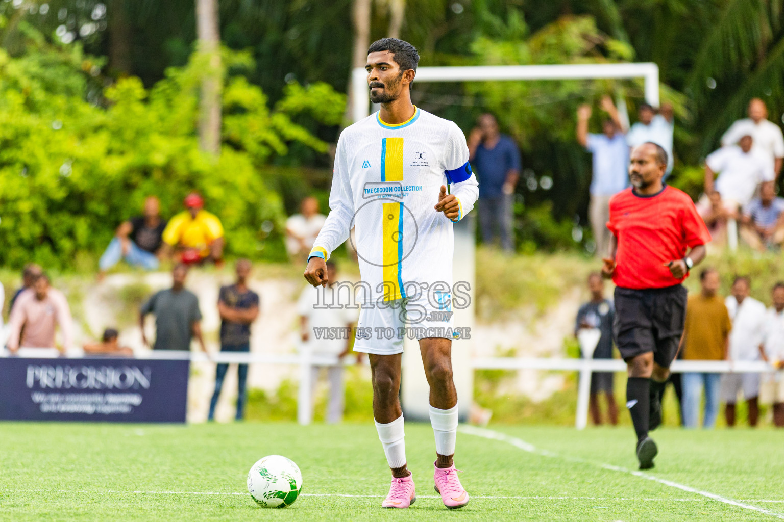 Oblu Sangli vs Joy Island in Resort League 2025 (North Male Zone) day 4 was held on Saturday, 6th September 2025 in One And Only Reethi Rah Maldives Resort, Photos: Areef Adam / images.mv