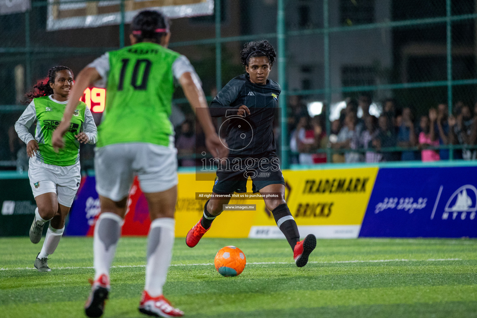 Club WAMCO vs DSC in the Semi Finals of 18/30 Women's Futsal Fiesta 2021 held in Hulhumale, Maldives on 14th December 2021. Photos: Ismail Thoriq / images.mv