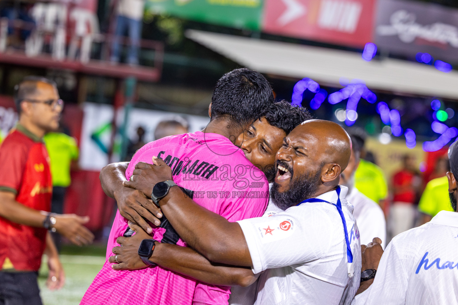 Maldivian vs STELCO in the Quarter Finals of Club Maldives Cup 2025 was held in Rehendhi Futsal Ground, Hulhumale', Maldives on Friday, 17th October 2025. Photos: Ismail Thoriq / images.mv