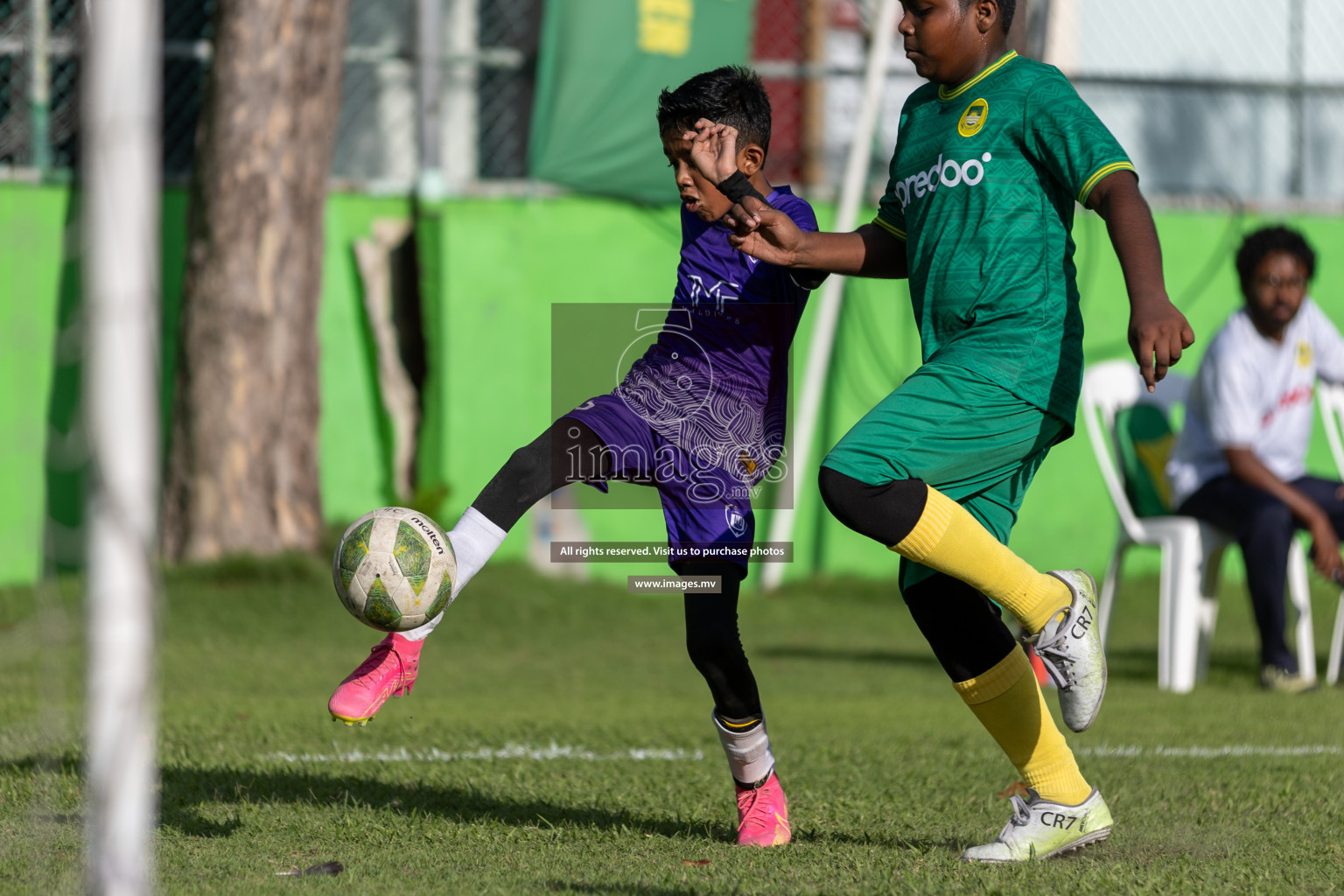 Day 1 of MILO Academy Championship 2023 (U12) was held in Henveiru Football Grounds, Male', Maldives, on Friday, 18th August 2023. Photos: Mohamed Mahfooz Moosa / images.mv