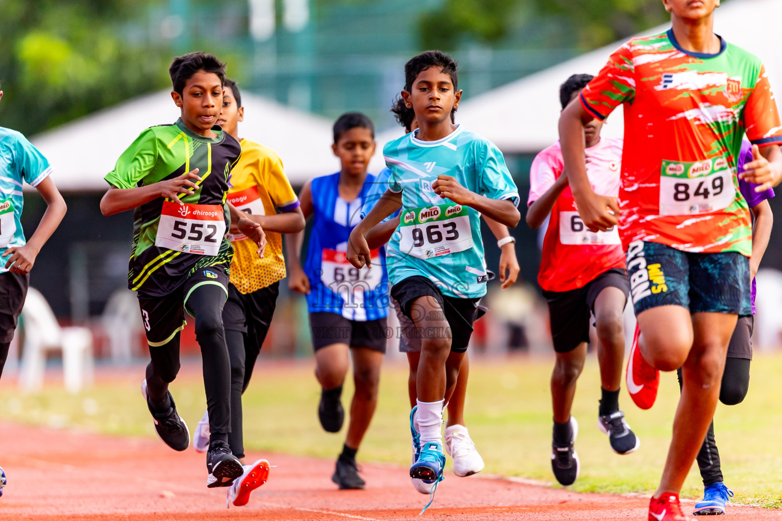 Day 5 of Inter-school Athletics Championship 2025 held in Ekuveni Synthetic Track, Male', Maldives on Saturday, 11th October 2025. Photos by: Nausham Waheed / Images.mv