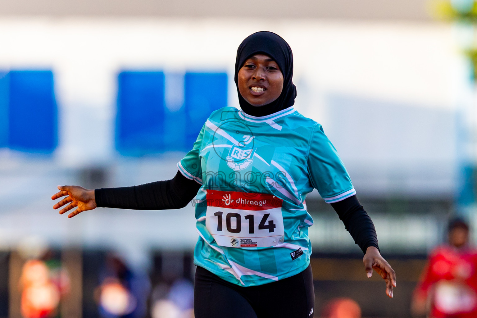 Day 1 of Inter-school Athletics Championship 2025 held in Ekuveni Synthetic Track, Male', Maldives on Monday, 06th October 2025. Photos by: Nausham Waheed / Images.mv