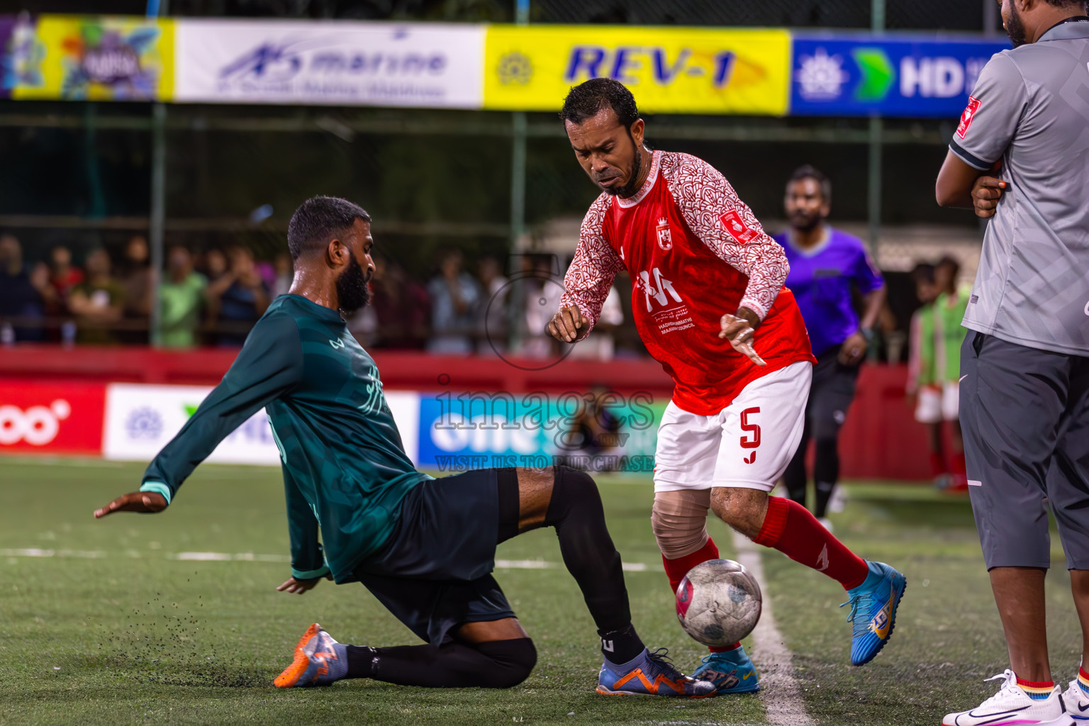 L Maavah vs L Maabaidhoo in Day 20 of Golden Futsal Challenge 2024 was held on Saturday , 3rd February 2024 in Hulhumale', Maldives Photos: Ismail Thoriq / images.mv