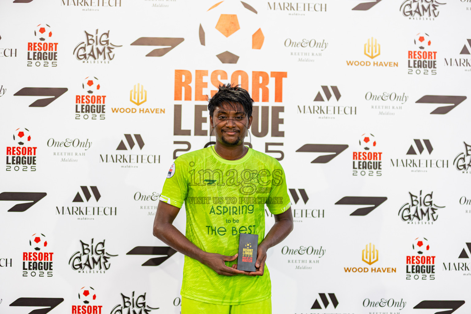 Bandos vs Oblu Experience in Resort League 2025 (North Male Zone) day 16 was held on Thursday, 18th September 2025 in One And Only Reethi Rah Maldives Resort, Photos: Areef Adam / images.mv