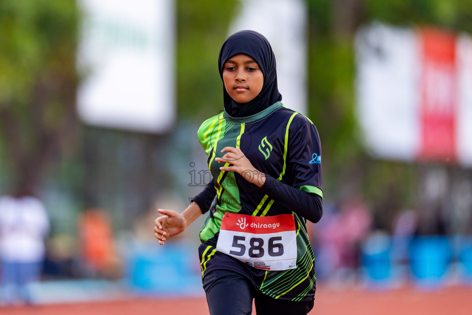 Day 4 of Inter-school Athletics Championship 2025 held in Ekuveni Synthetic Track, Male', Maldives on Thursday, 09th October 2025. Photos by: Nausham Waheed / Images.mv
