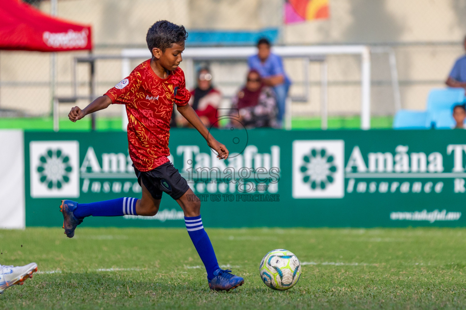 Club Eagles vs Super United Sports (U12) in Day 4 of Dhivehi Youth League 2024 held at Henveiru Stadium on Thursday, 28th November 2024. Photos: Shuu Abdul Sattar/ Images.mv