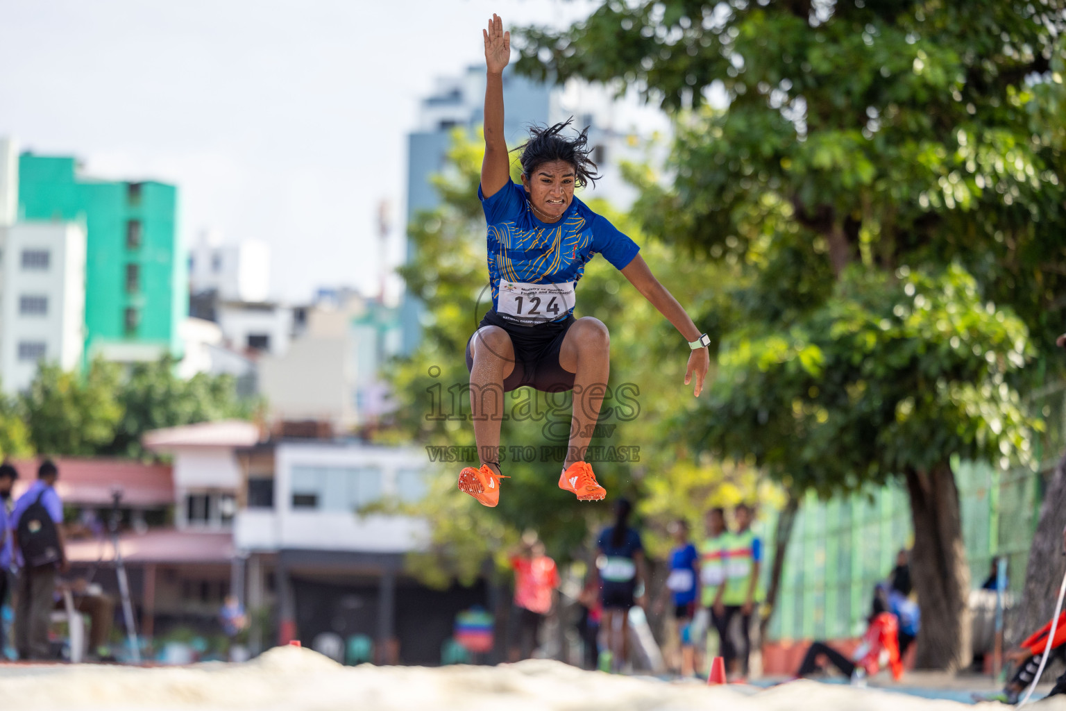 Day 3 of 33rd National Athletics Championship was held in Ekuveni Track at Male', Maldives on Saturday, 7th September 2024.
Photos: Suaadh Abdul Sattar / images.mv