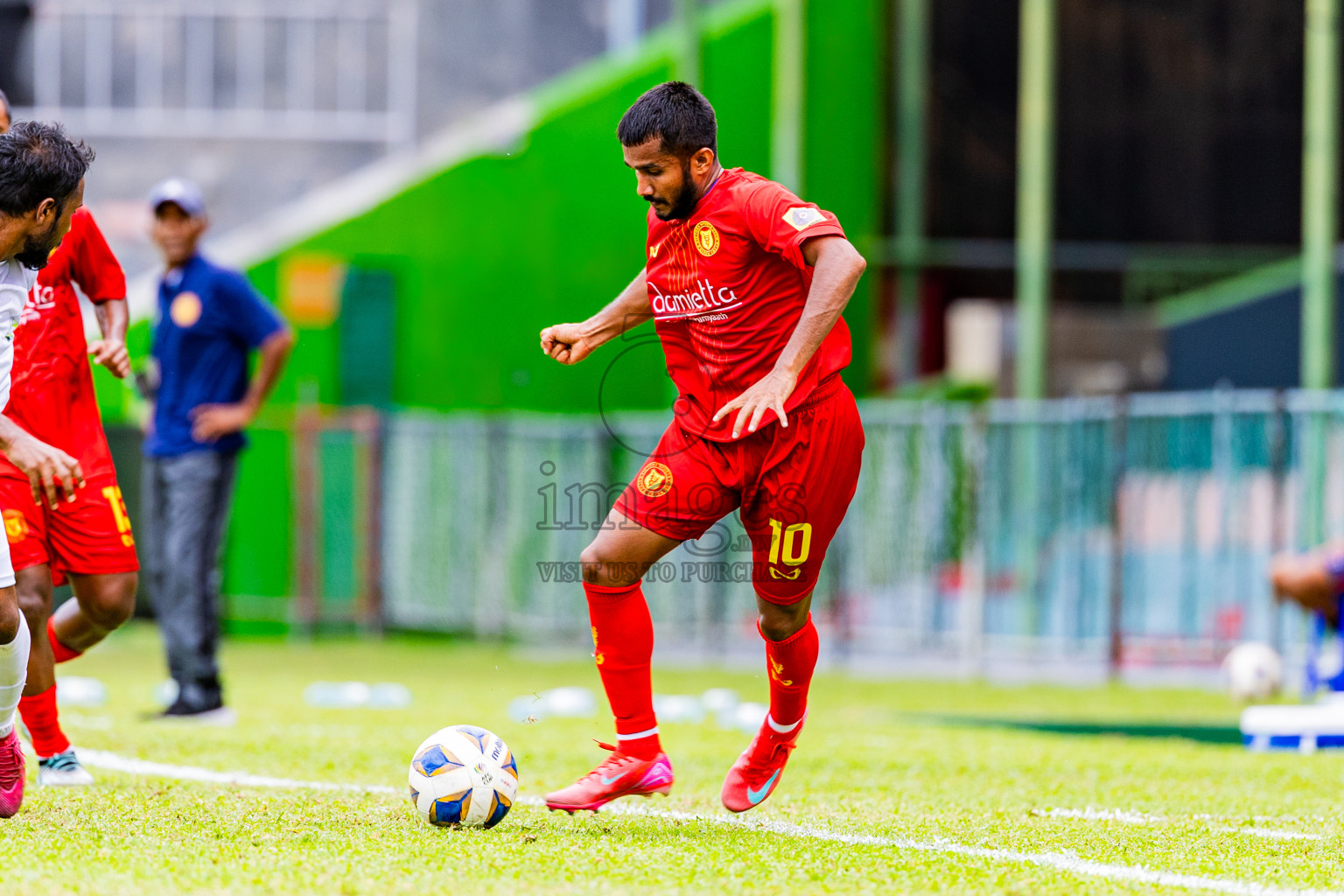 Club Green Streets vs Victory Sports Club in Dhivehi Premier League 2025/26 held in National Football Stadium, Male', Maldives on Thursday, 25th September 2025. Photos: Areef Adam / Images.mv