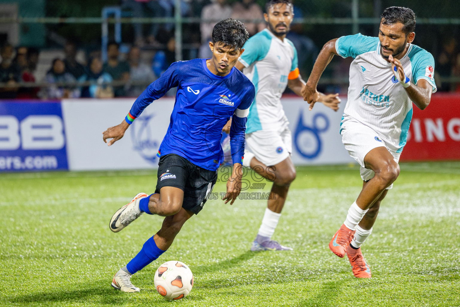 Fenaka vs Police Club in Day 14 of Club Maldives Cup 2025 was held in Rehendhi Futsal Ground, Hulhumale', Maldives on Tuesday, 14th October 2025. Photos: Ismail Thoriq / images.mv