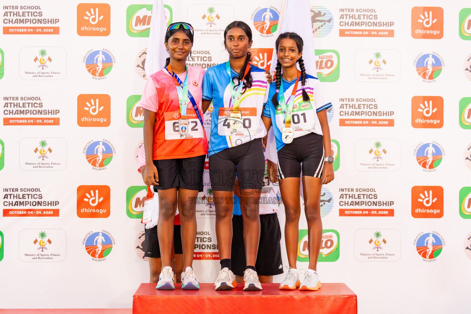 Day 4 of Inter-school Athletics Championship 2025 held in Ekuveni Synthetic Track, Male', Maldives on Thursday, 09th October 2025. Photos by: Raaif Yoosuf / Images.mv