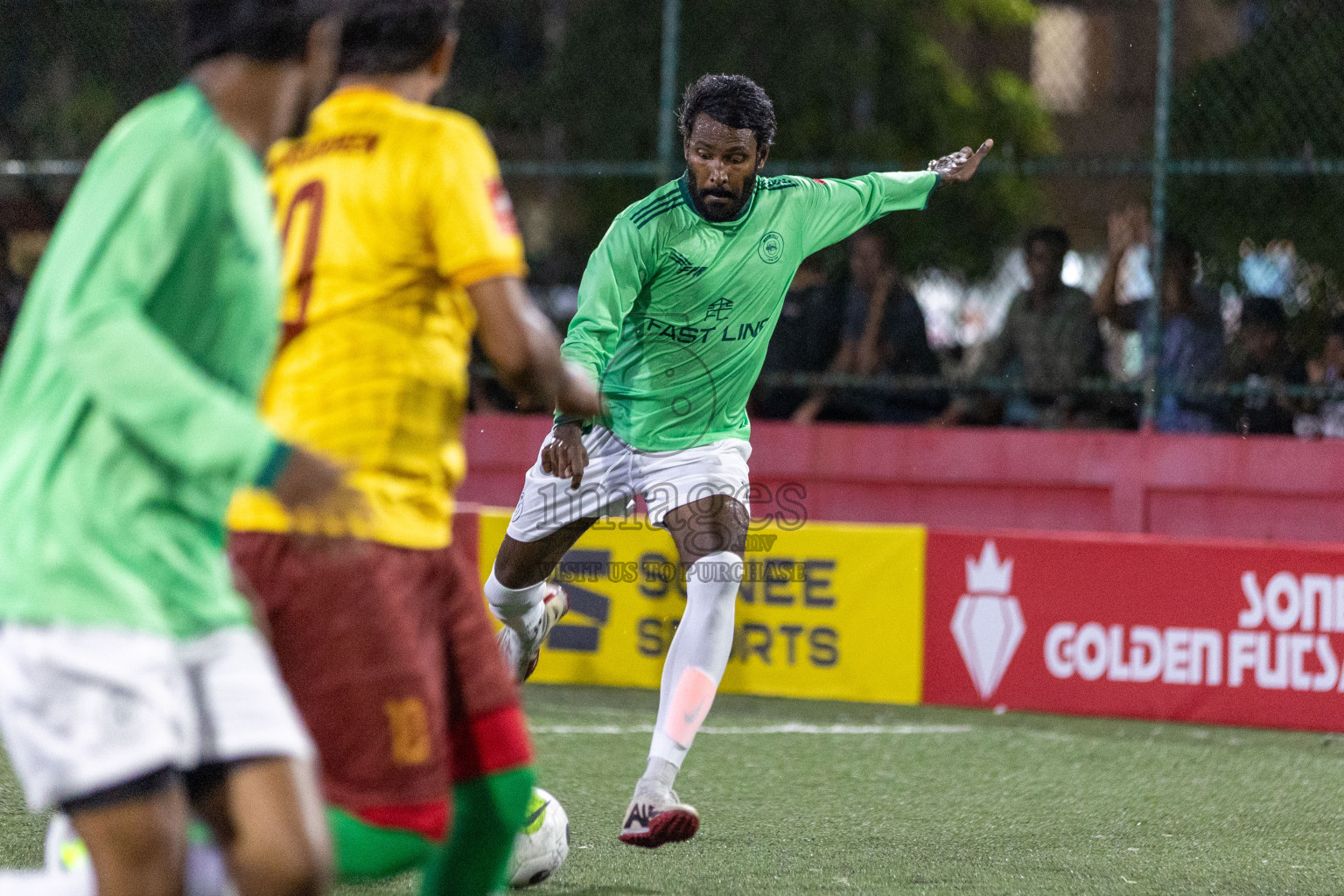 ADh Maamigili vs ADh Kunburudhoo in Day 3 of Golden Futsal Challenge 2024 was held on Thursday, 18th January 2024, in Hulhumale', Maldives Photos: Nausham Waheed / images.mv