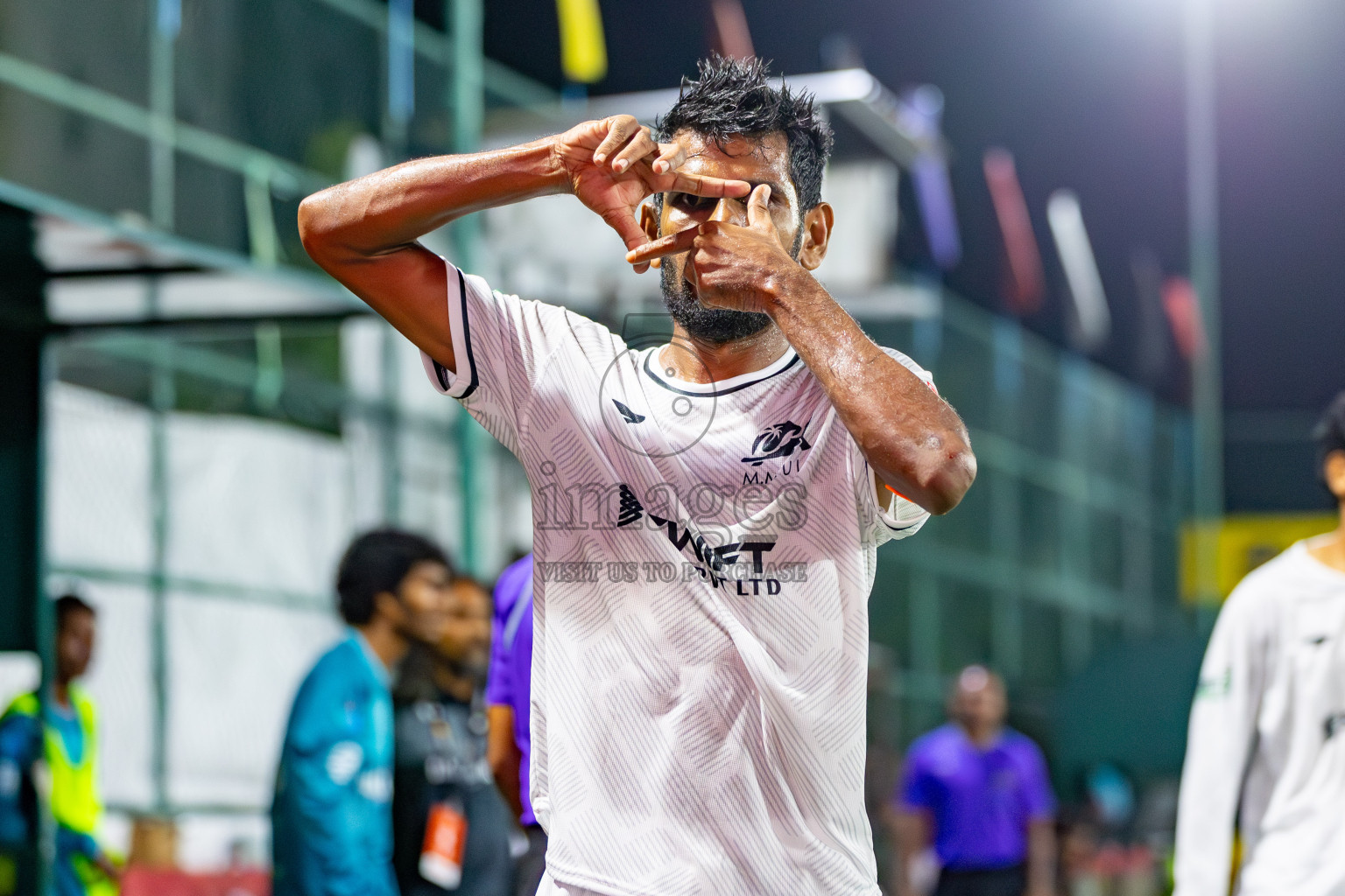 M. Kolhufushi vs M. Muli in Day 19 of Golden Futsal Challenge 2024 was held on Friday, 2nd February 2024 in Hulhumale', Maldives 
Photos: Hassan Simah / images.mv