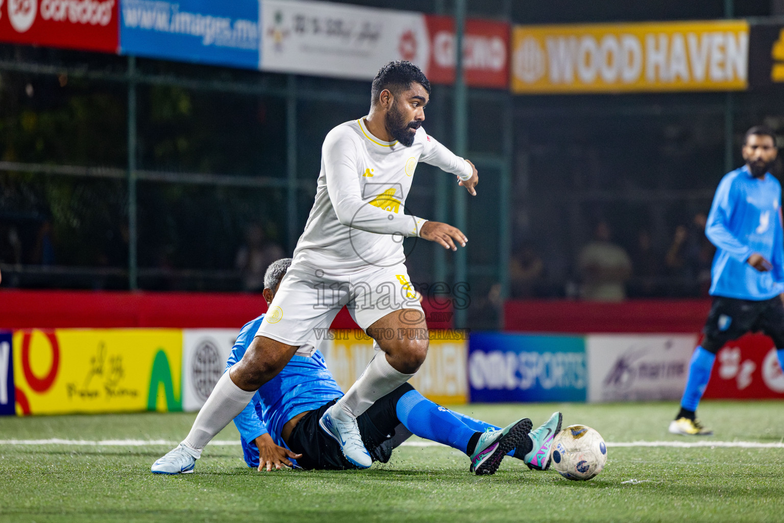 HDh Hanimaadhoo vs HDh Finey in Day 17 of Golden Futsal Challenge 2025 was held on Tuesday, 21st January 2025, in Hulhumale', Maldives. Photos: Nausham Waheed / images.mv