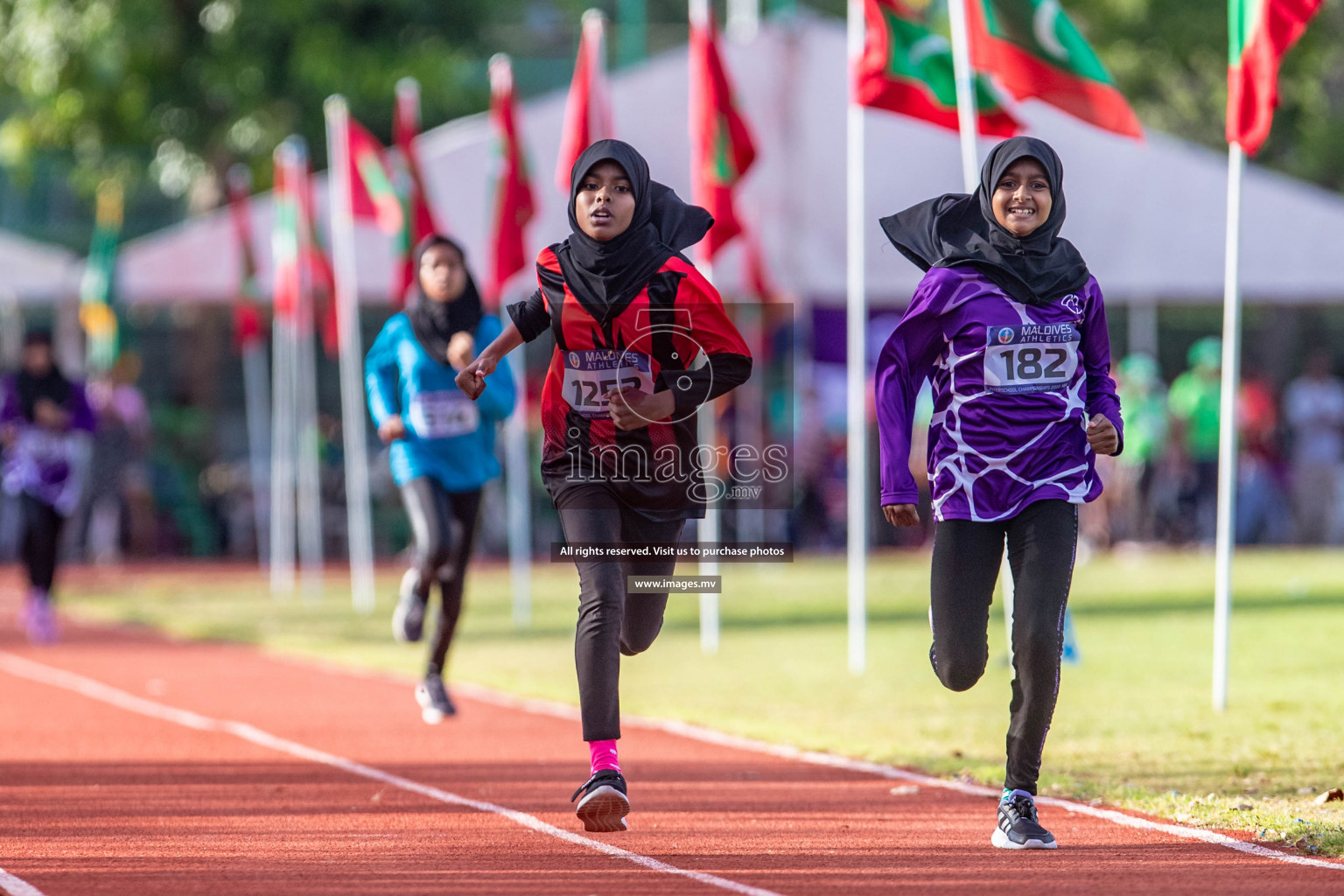 Day 1 of Inter-School Athletics Championship held in Male', Maldives on 22nd May 2022. Photos by: Nausham Waheed / images.mv