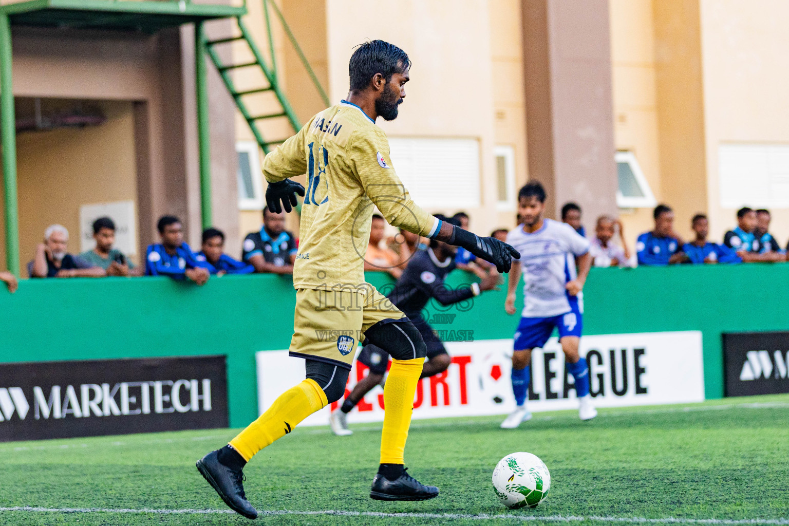 Ozen Maadhoo vs Kandooma in Resort League 2025 (South Male Zone) day 2 was held on Monday, 29th September 2025 in Crossroads's Maldives, Photos: Areef Adam / images.mv