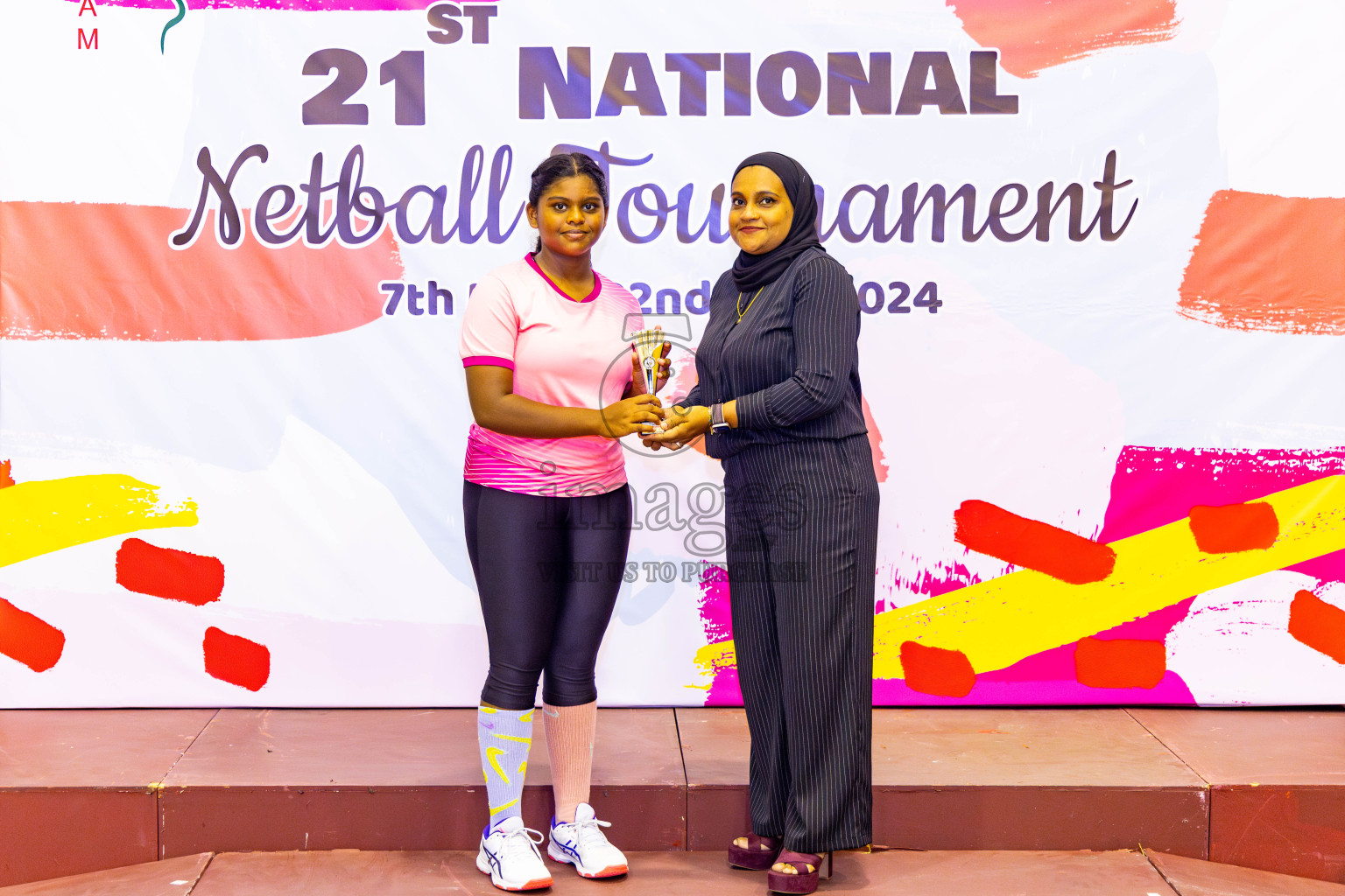 Sports Club Skylark vs Youth United Sports Club in Final of 21st National Netball Tournament was held in Social Canter at Male', Maldives on Monday, 13th May 2024. Photos: Nausham Waheed / images.mv