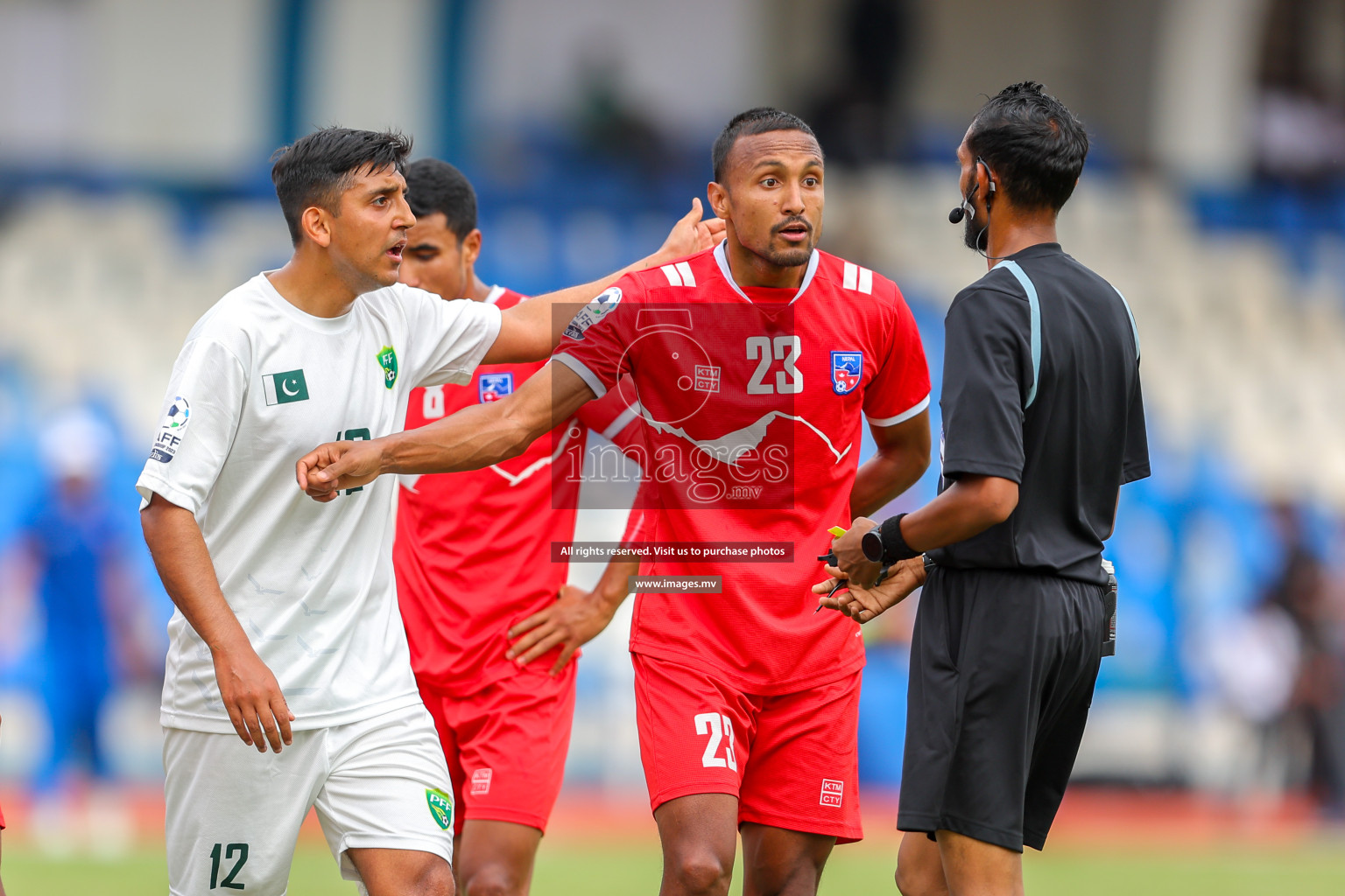 Nepal vs Pakistan in SAFF Championship 2023 held in Sree Kanteerava Stadium, Bengaluru, India, on Tuesday, 27th June 2023. Photos: Nausham Waheed, Hassan Simah / images.mv