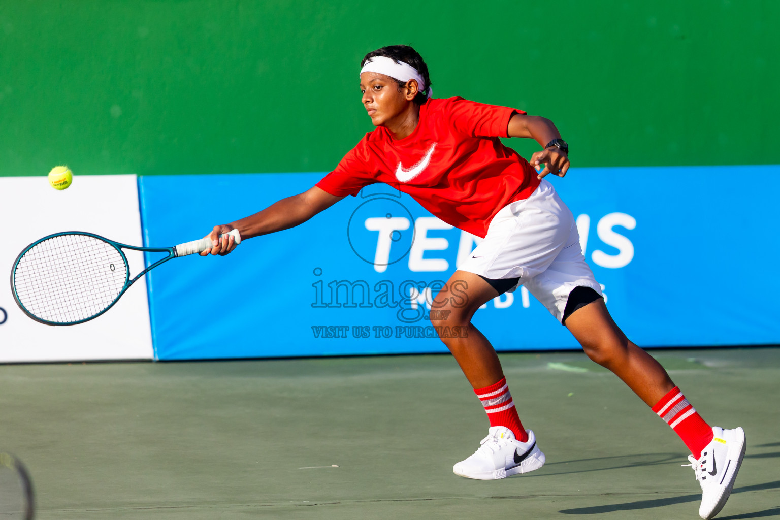 Day 2 of ATF Maldives Junior Open Tennis was held in Male' Tennis Court, Male', Maldives on Tuesday, 10th December 2024. Photos: Nausham Waheed / images.mv