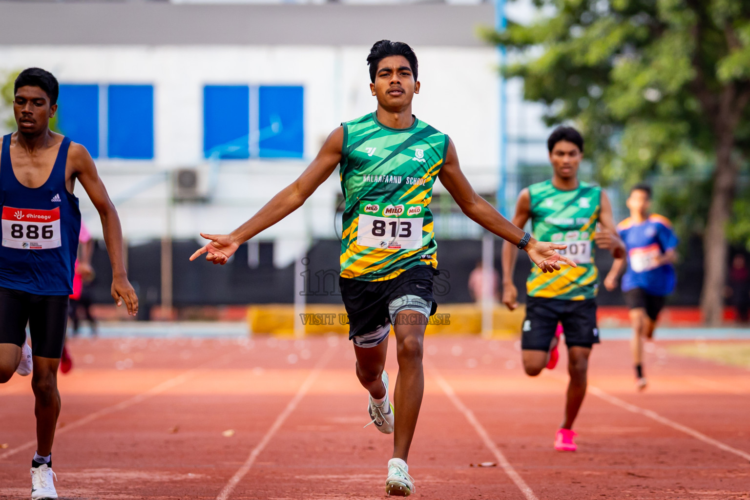 Day 3 of Inter-school Athletics Championship 2025 held in Ekuveni Synthetic Track, Male', Maldives on Wednesday, 08th October 2025. Photos by: Nausham Waheed / Images.mv