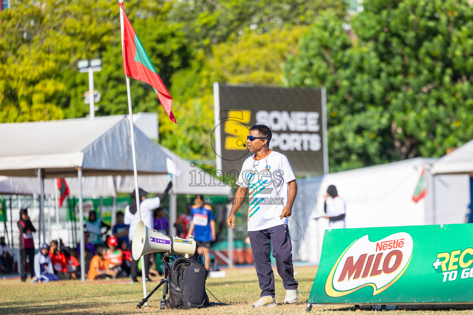 Day 1 of Inter-school Athletics Championship 2025 held in Ekuveni Synthetic Track, Male', Maldives on Monday, 06th October 2025. Photos by: Nausham Waheed, Areef, Ismail Thoriq / Images.mv