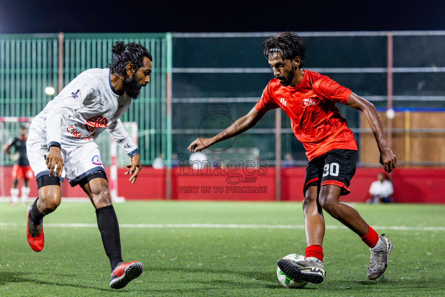 Club Aasandha vs Kulhivaru Vuzaara in Day 7 of Office League 2025 was held on Tuesday, 22nd April 2025 in Hulhumale', Maldives. Photos: Nausham Waheed / images.mv