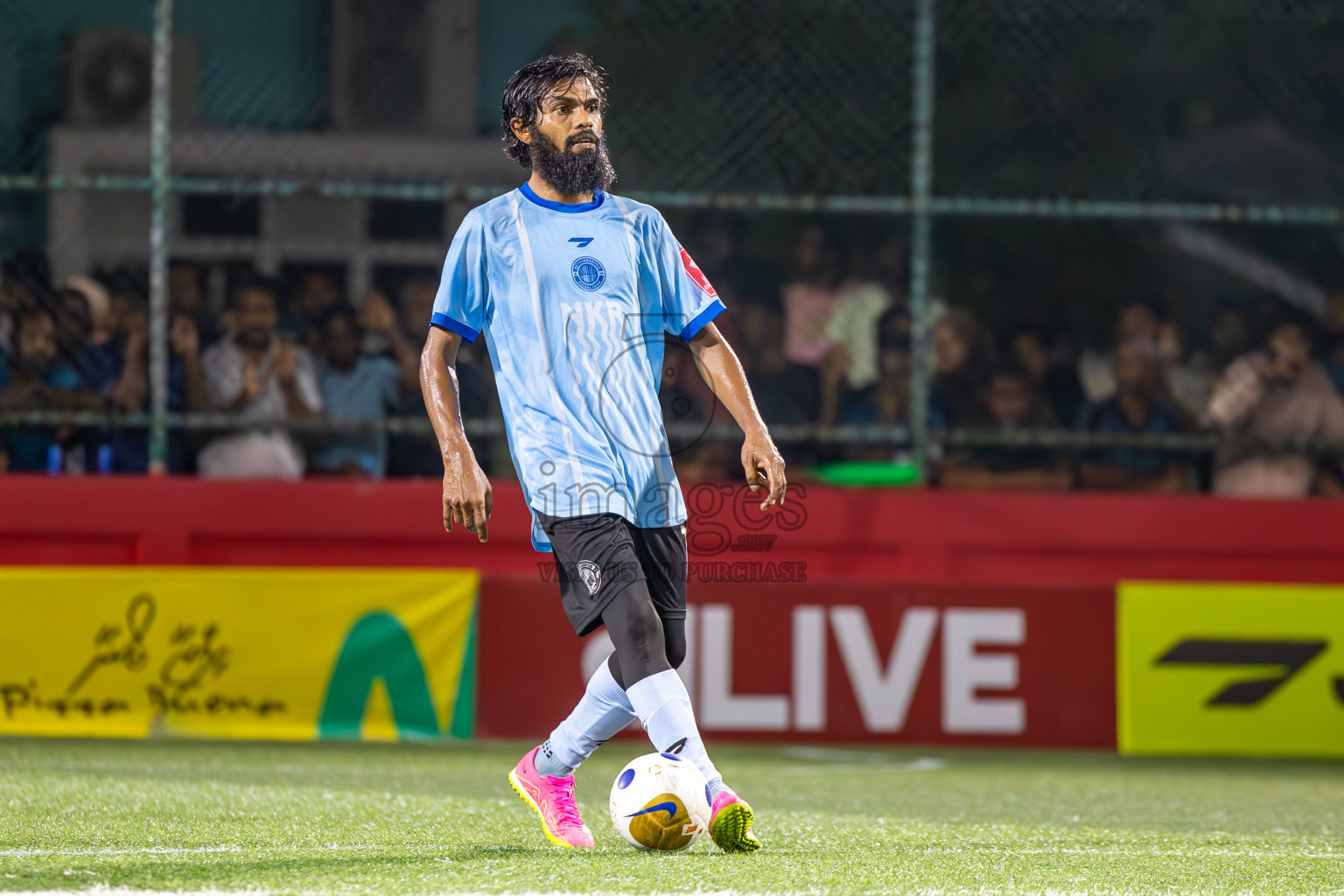 HDh Naivaadhoo vs HDh Neykurendhoo in Haa Dhaalu Atoll Finals Day 28 of Golden Futsal Challenge 2025 was held on Saturday , 1st February 2025, in Hulhumale', Maldives. Photos: Ismail Thoriq / images.mv