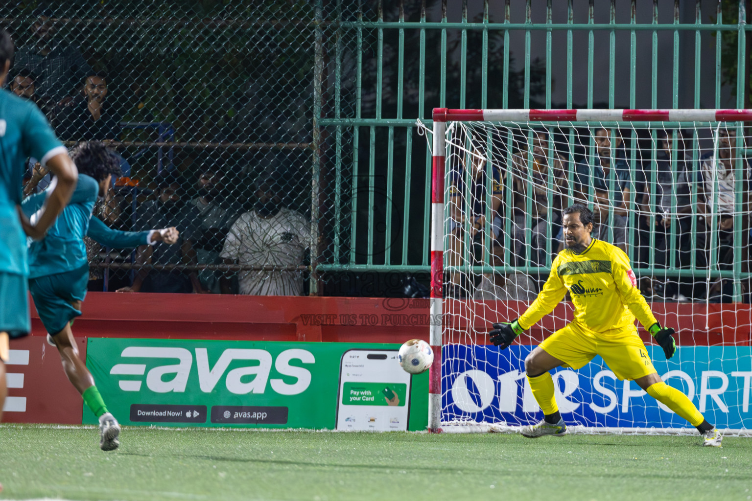 HA Ihavandhoo vs HA Muraidhoo in Day 5 of Golden Futsal Challenge 2025 on Thursday, 9th January 2025, in Hulhumale', Maldives
Photos: Ismail Thoriq / images.mv