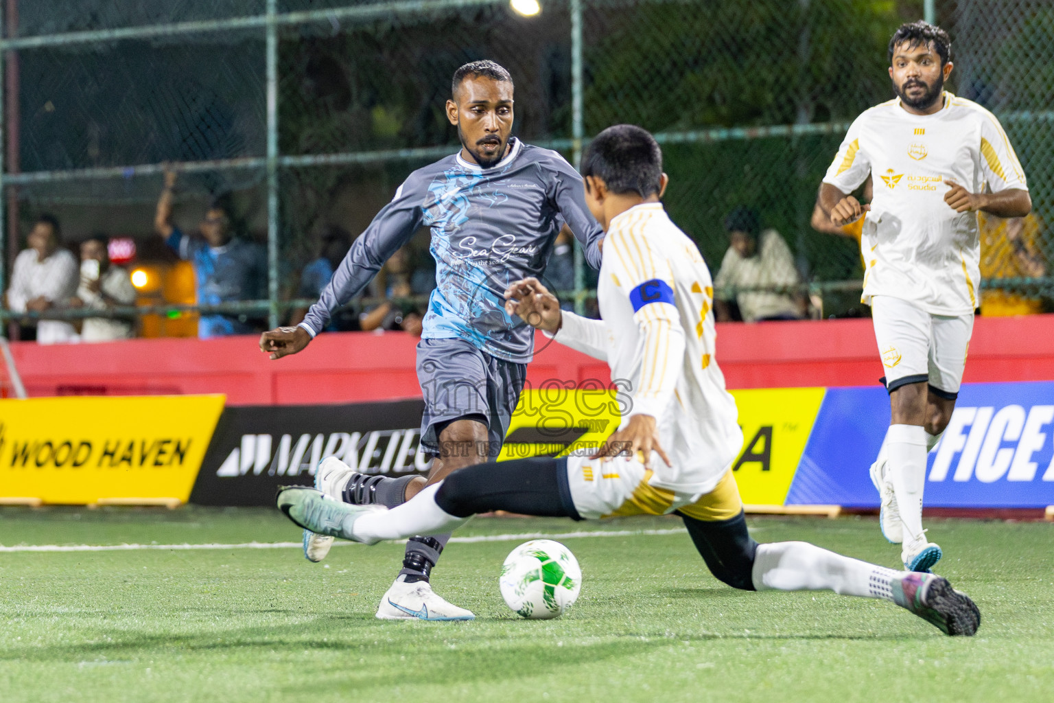 Hajj Club vs Silver Sands in Day 2 of Office League 2025 was held on Thursday, 17th April 2025 in Hulhumale', Maldives. Photos: Mohamed Mahfooz Moosa / images.mv
