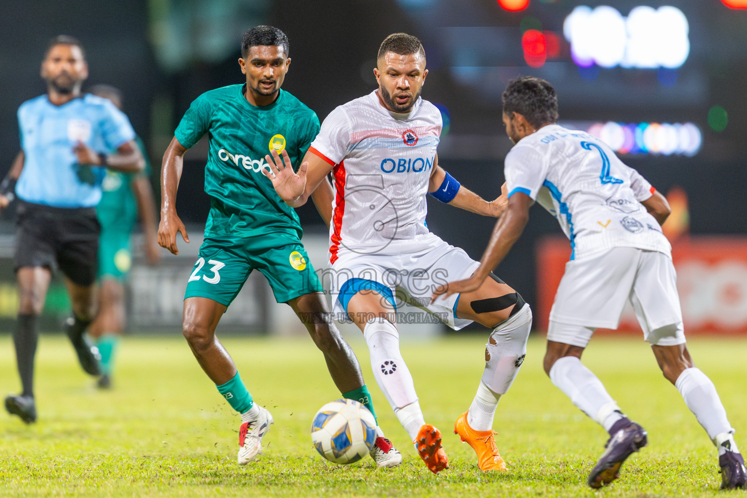 Odi Sports Club vs Maziya SR in the Final of FAM League Cup 2025 held at National Football Stadium, Male', Maldives on Wednesday, 28th May 2025.
Photos By: Ismail Thoriq / images.mv