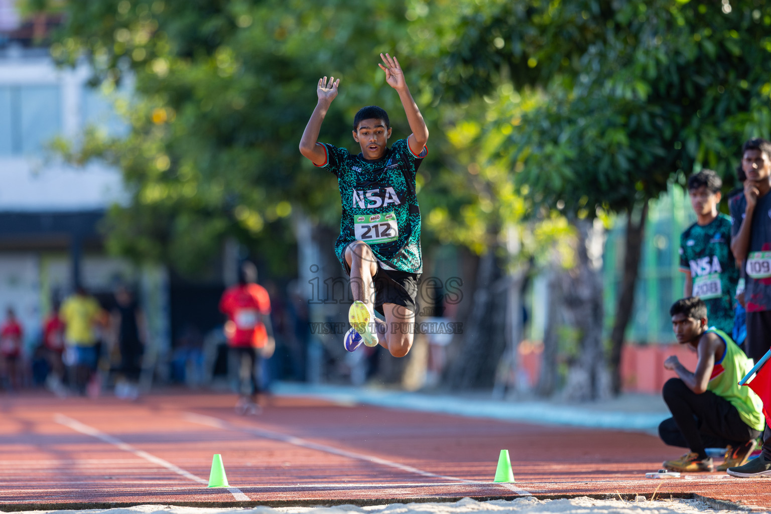 Day 1 of 12th Milo Association Championships was held in Ekuveni Track at Male', Maldives on Thursday, 24th April 2025.
Photos: Ismail Thoriq / images.mv