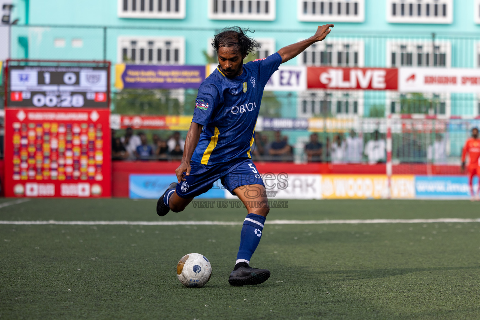 B Eydhafushi vs B Thulhaadhoo in Day 13 of Golden Futsal Challenge 2025 was held on Friday, 17th January 2025, in Hulhumale', Maldives 
Photos: Hassan Simah / images.mv