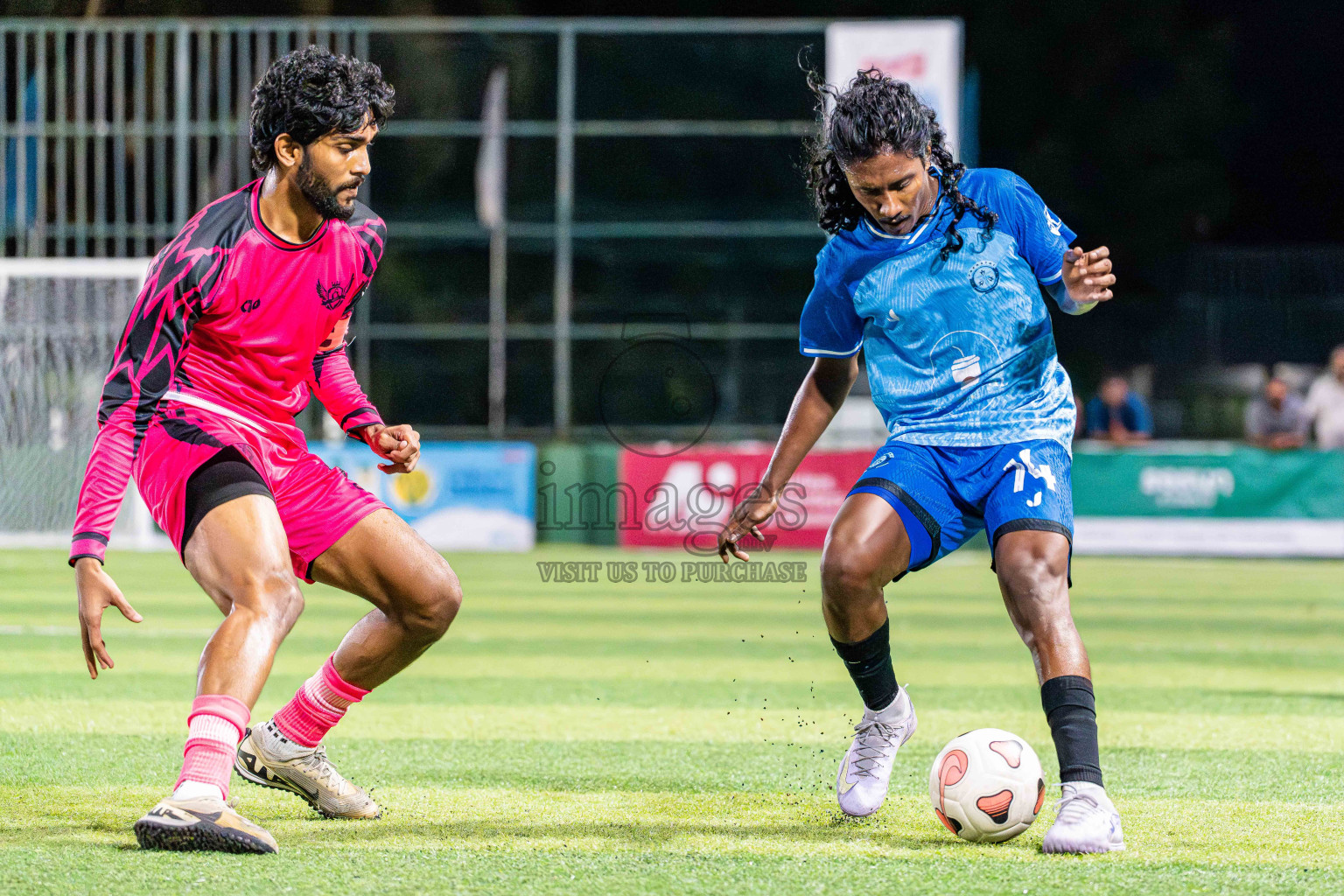 Goalhians VS Foemathi in Day 4 - Fonadhoo Youth Futsal Challenge 2025 held in Fonadhoo Futsal Stadium, L. Fonadhoo, Maldives on Wednesday, 29th October 2025 Photos: Arif Rasheed / images.mv