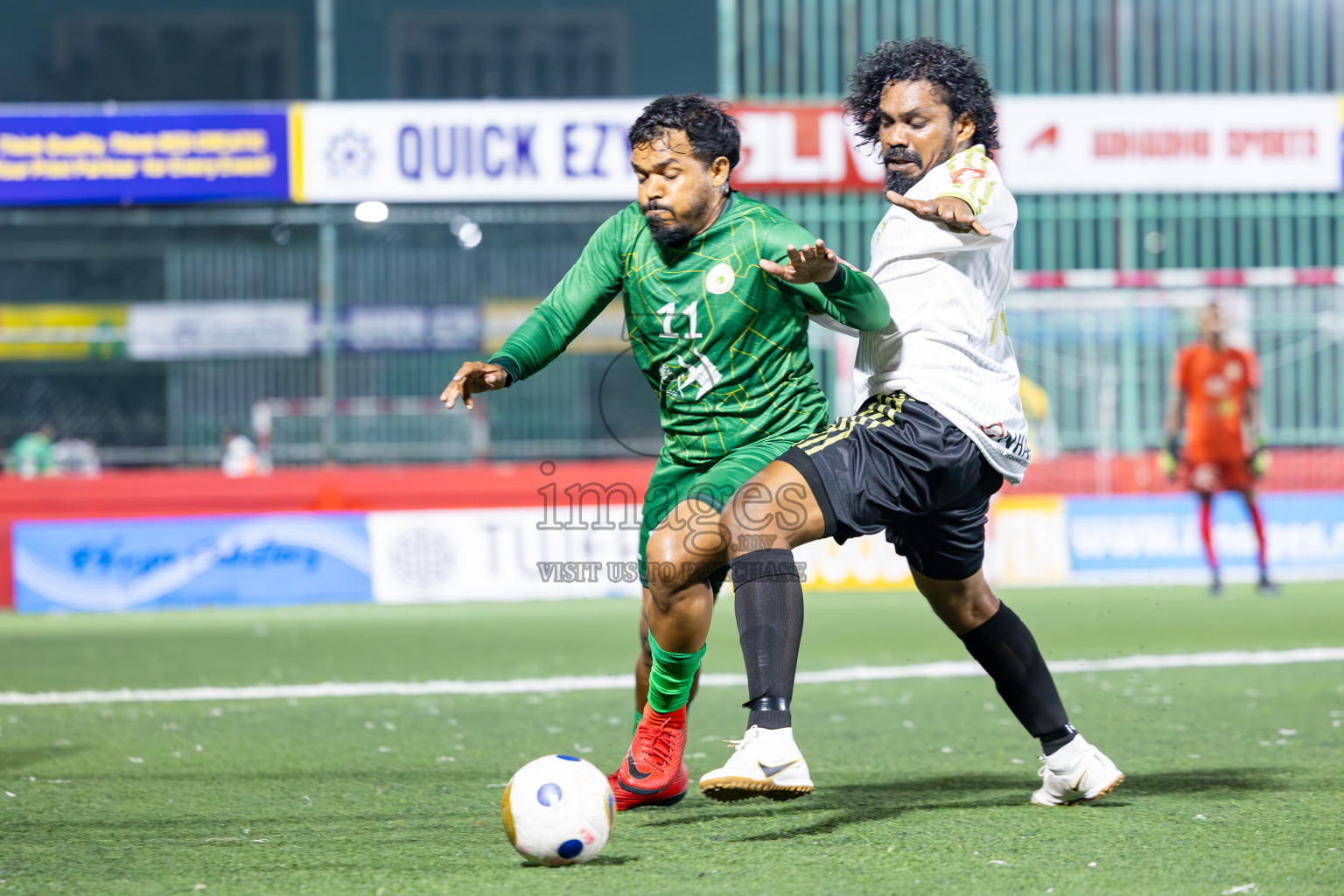 R Rasgetheemu vs R Maduvvari in Day 14 of Golden Futsal Challenge 2025 was held on Saturday, 18th January 2025, in Hulhumale', Maldives. Photos: Ismail Thoriq / images.mv