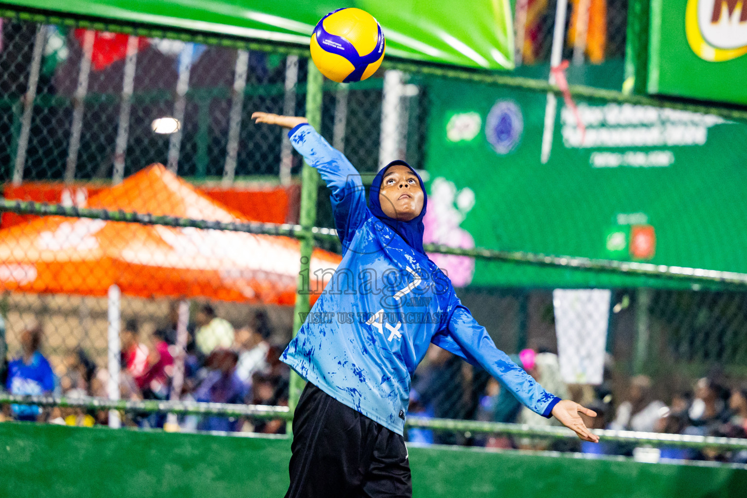 Day 13 of Interschool Volleyball Tournament 2024 was held in Ekuveni Volleyball Court at Male', Maldives on Thursday, 5th December 2024. Photos: Nausham Waheed / images.mv