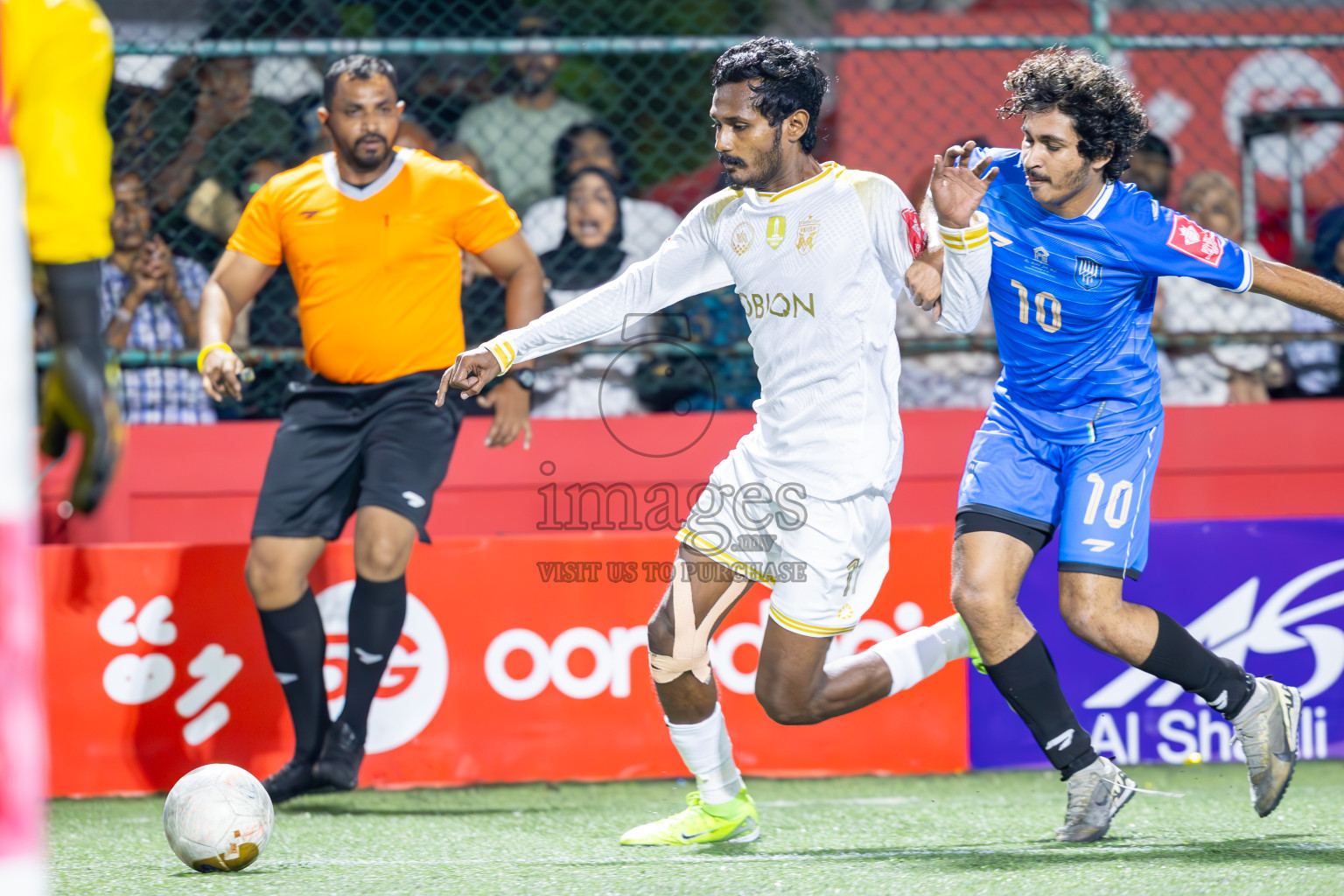 B Eydhafushi vs Lh Kurendhoo in Zone Round on Day 31 of Golden Futsal Challenge 2025 was held on Tuesday, 4th February 2025, in Hulhumale', Maldives.
Photos: Ismail Thoriq / images.mv