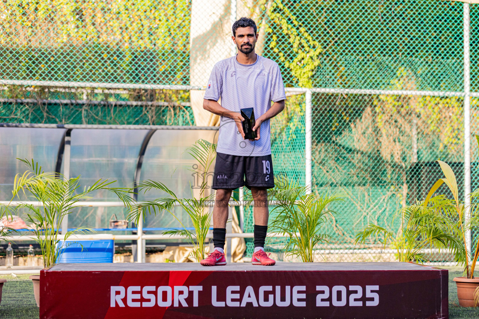 Resort League 2025 Raa Zone - Final Match
Joali vs kothaifaru in Resort League 2025 (Raa Zone) was held on Thursday, 21th august 2025 in JOALI Maldives Resort, Raa Atoll, Maldives. Photos: Areef Adam / images.mv