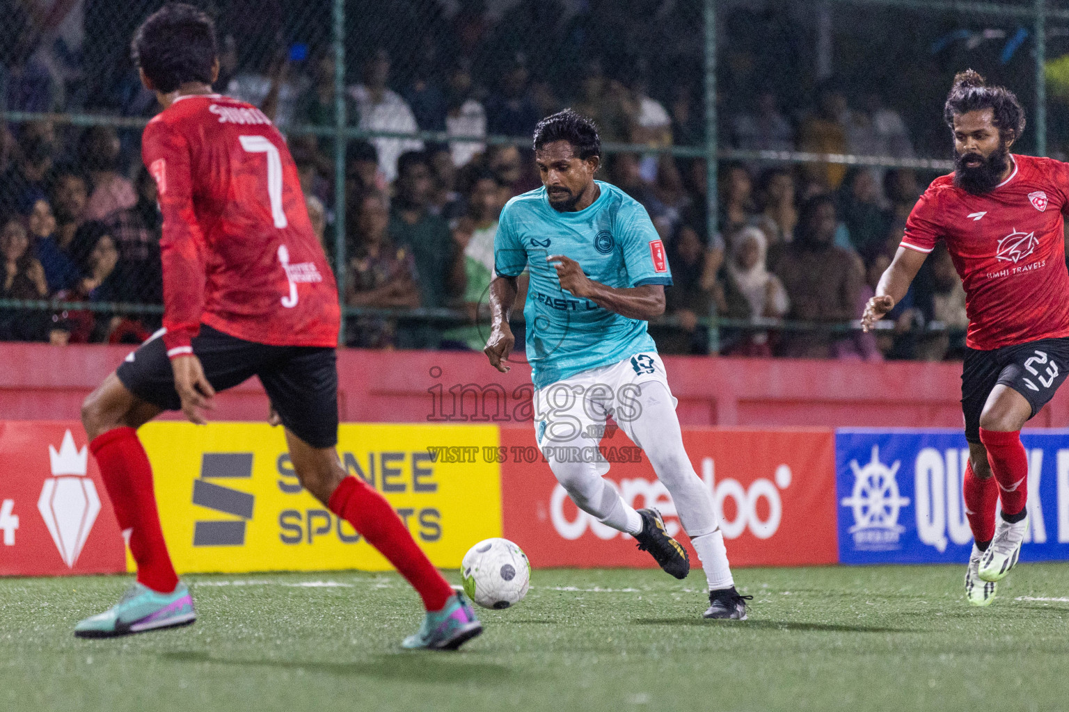 ADh Maamigili vs ADh Mahibadhoo in Day 21 of Golden Futsal Challenge 2024 was held on Sunday , 4th February 2024 in Hulhumale', Maldives Photos: Nausham Waheed / images.mv