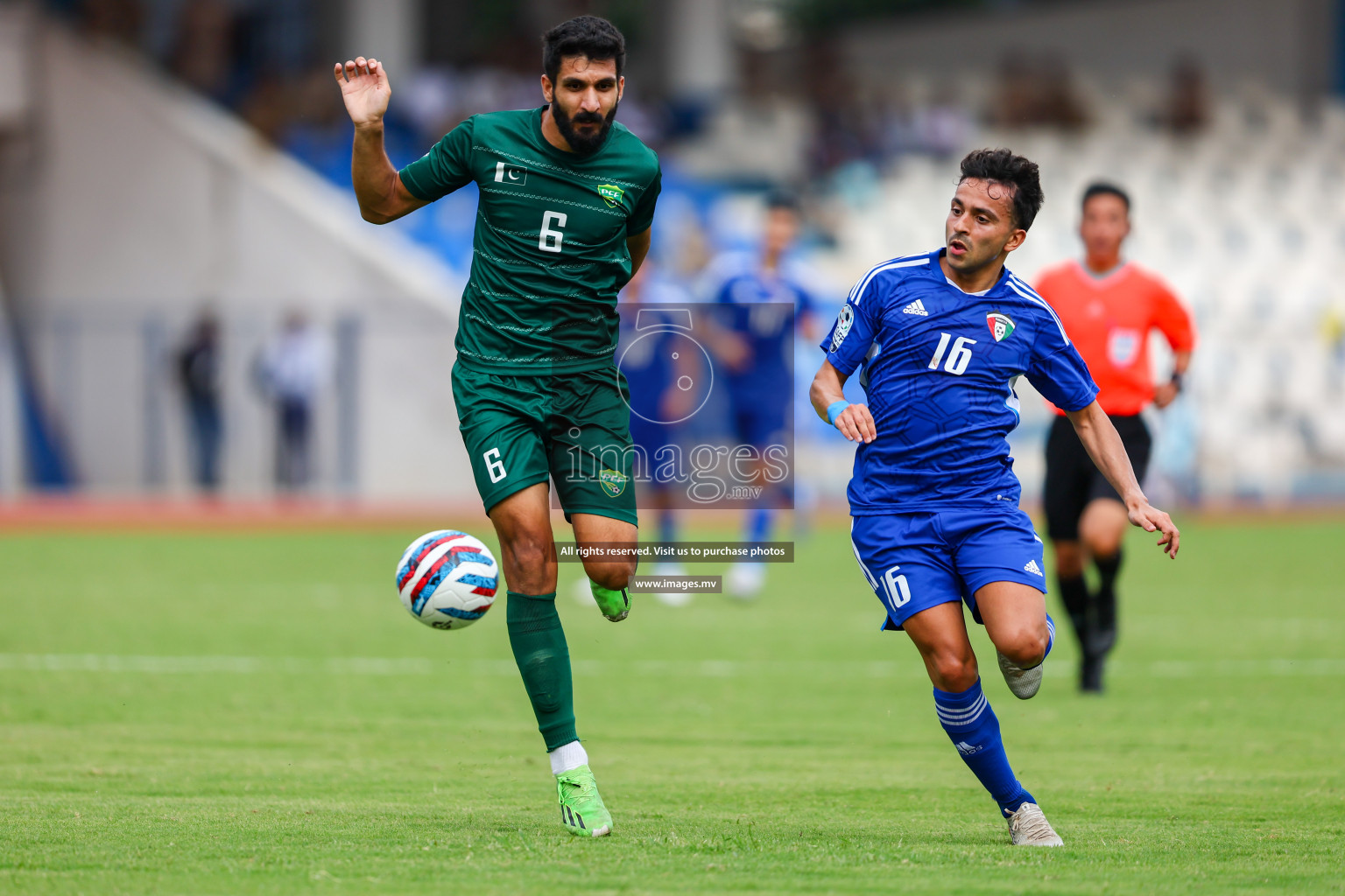 Pakistan vs Kuwait in SAFF Championship 2023 held in Sree Kanteerava Stadium, Bengaluru, India, on Saturday, 24th June 2023. Photos: Nausham Waheed, Hassan Simah / images.mv