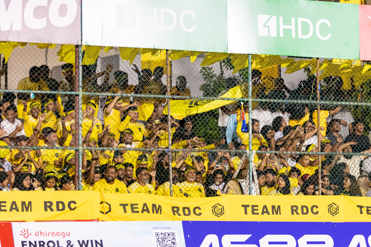 RRC vs STO RC in the Finals of Club Maldives Cup 2025 was held in Rehendhi Futsal Ground, Hulhumale', Maldives on Saturday, 25th October 2025. 
Photos: Hassan Simah / images.mv