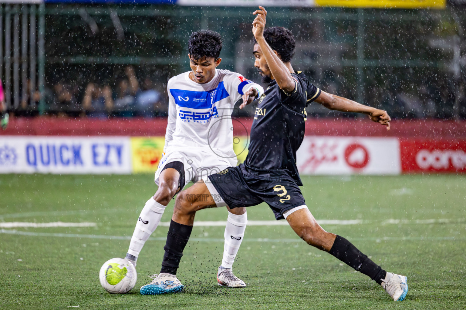 S. Hithadhoo VS ADh. Maamigili in Round of 16 on Day 40 of Golden Futsal Challenge 2024 which was held on Tuesday, 27th February 2024, in Hulhumale', Maldives Photos: Hassan Simah / images.mv