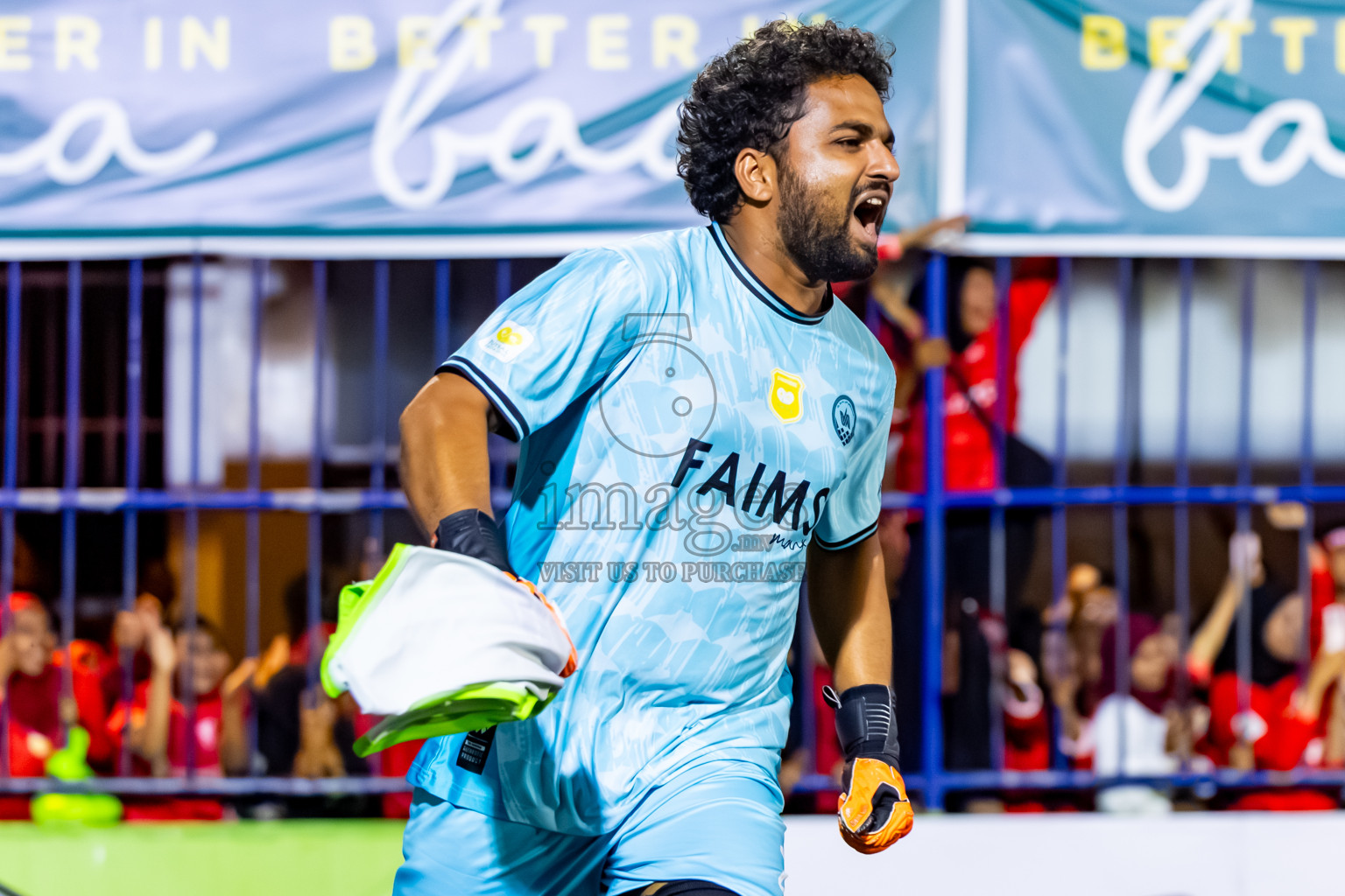 Eydhafushi vs Hithaadhoo in the finals of Better in Baa Futsal Fiesta 2025 Men's division held in B. Eydhafushi, Maldives on Monday, 17th November 2025. Photos: Nausham Waheed / images.mv