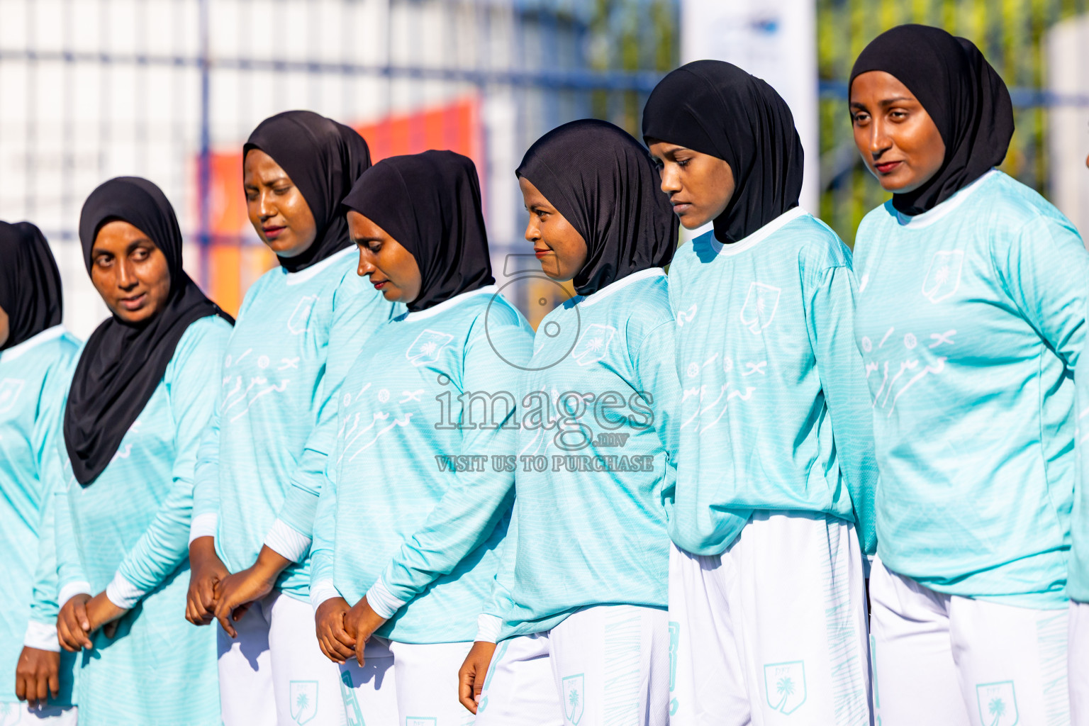 Dhonfanu vs Eydhafushi in Day 1 of Better in Baa Futsal Fiesta 2025 Woman's division held in B. Eydhafushi, Maldives on Wednesday, 5th November 2025. Photos: Nausham Waheed / images.mv