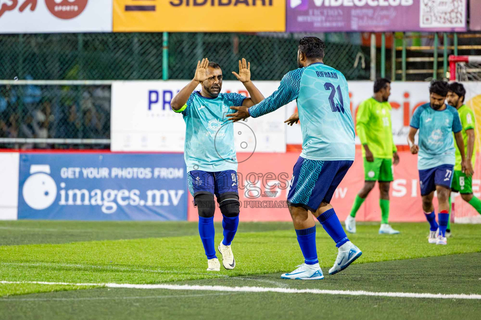 TEAM DJA VS TOURISM CLUB in Club Maldives Classic 2024 held in Rehendi Futsal Ground, Hulhumale', Maldives on Friday, 6th September 2024. 
Photos: Hassan Simah / images.mv