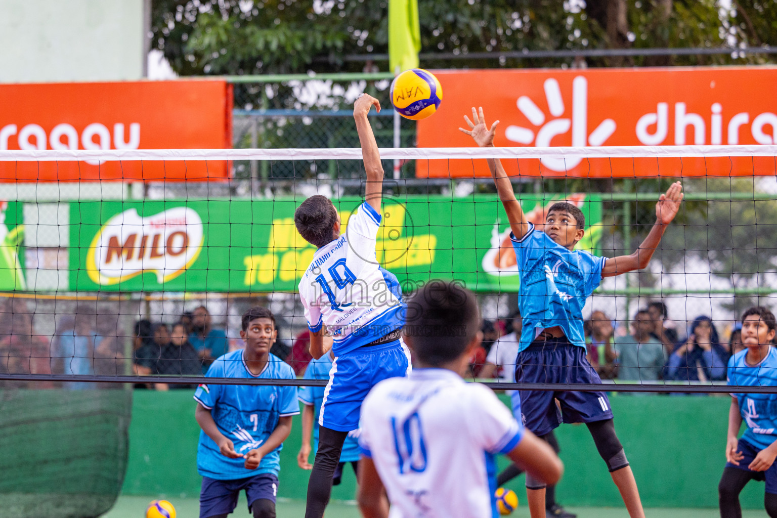 Day 6 of Interschool Volleyball Tournament 2024 was held in Ekuveni Volleyball Court at Male', Maldives on Thursday, 28th November 2024.
Photos: Ismail Thoriq / images.mv