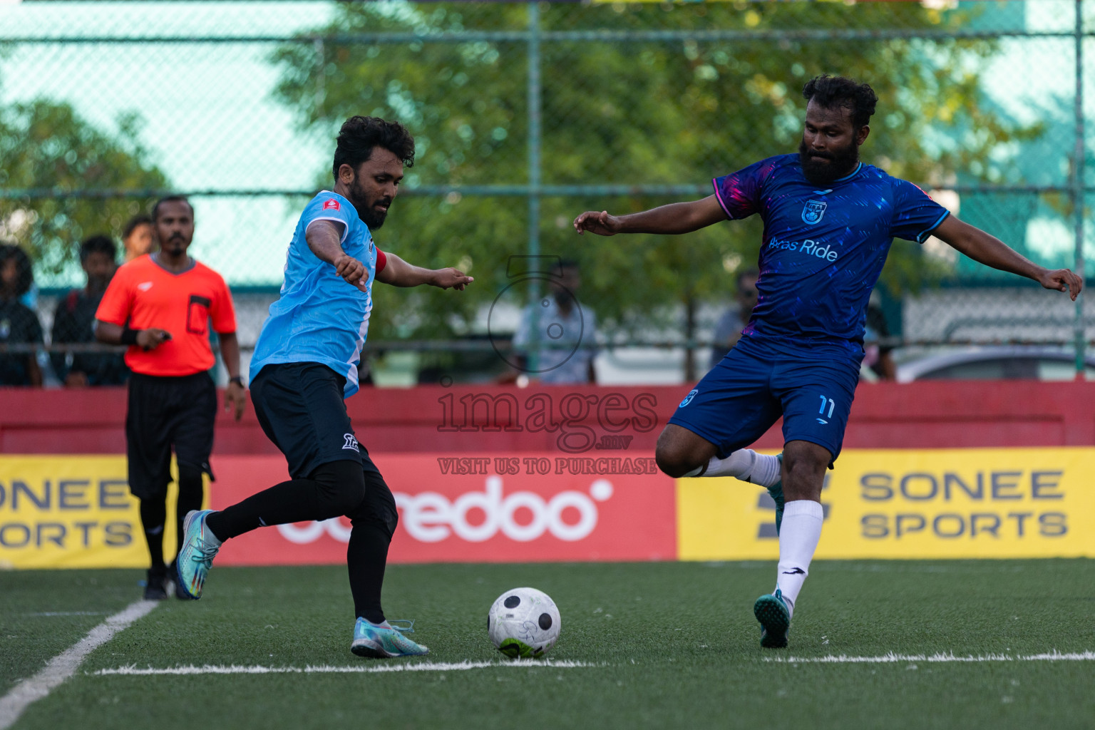 F Nilandhoo vs F Feeali in Day 20 of Golden Futsal Challenge 2024 was held on Saturday , 3rd February 2024 in Hulhumale', Maldives Photos: Nausham Waheed / images.mv