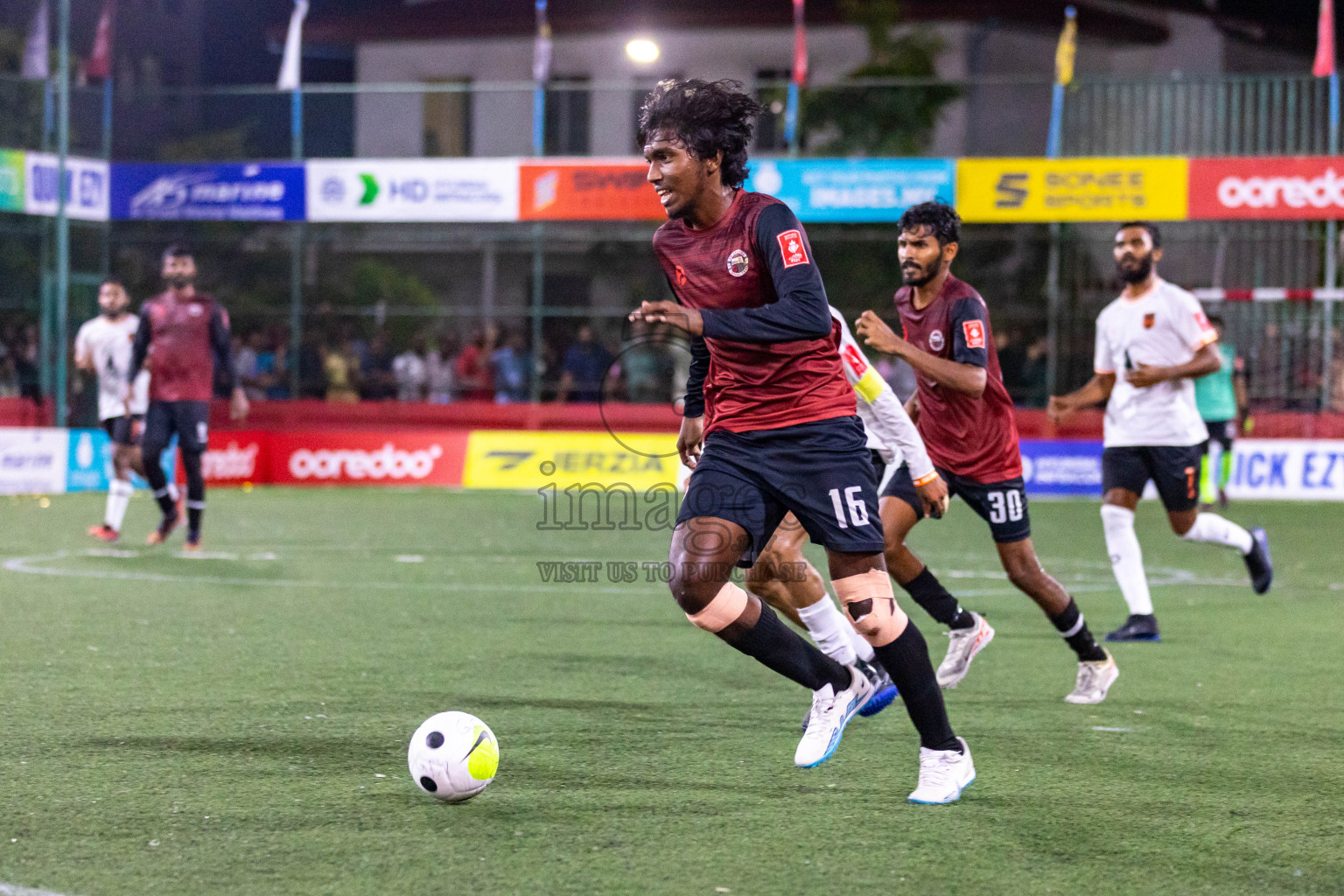 Th. Omadhoo vs Th. Hirilandhoo in Thaa Atoll Semi Final in Day 23 of Golden Futsal Challenge 2024 was held on Tuesday , 6th February 2024 in Hulhumale', Maldives 
Photos: Hassan Simah / images.mv