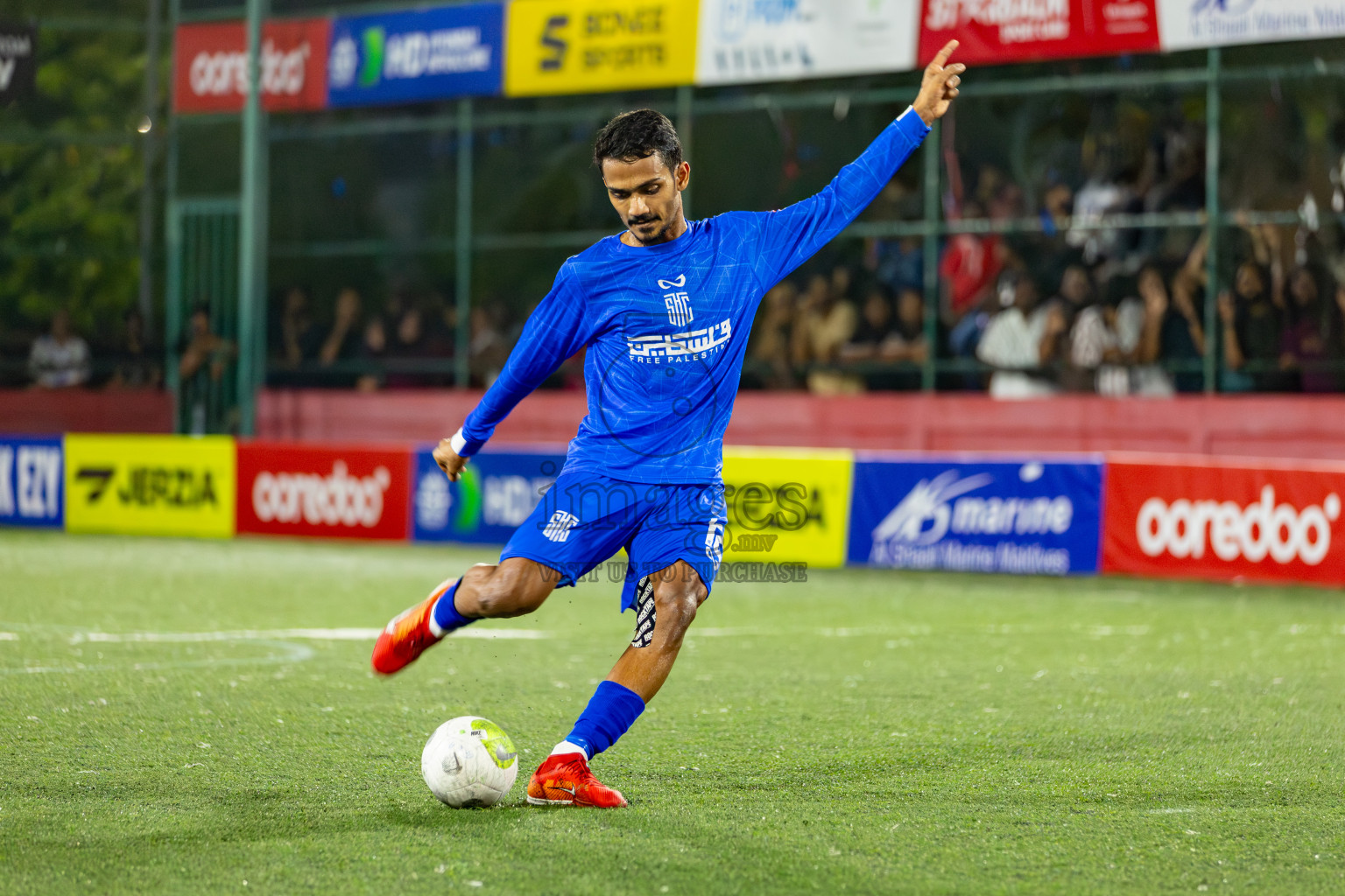 GA. Kanduhulhuhdoo VS S. Hithadhoo on Day 35 of Golden Futsal Challenge 2024 was held on Tuesday, 20th February 2024, in Hulhumale', Maldives 
Photos: Hassan Simah, / images.mv