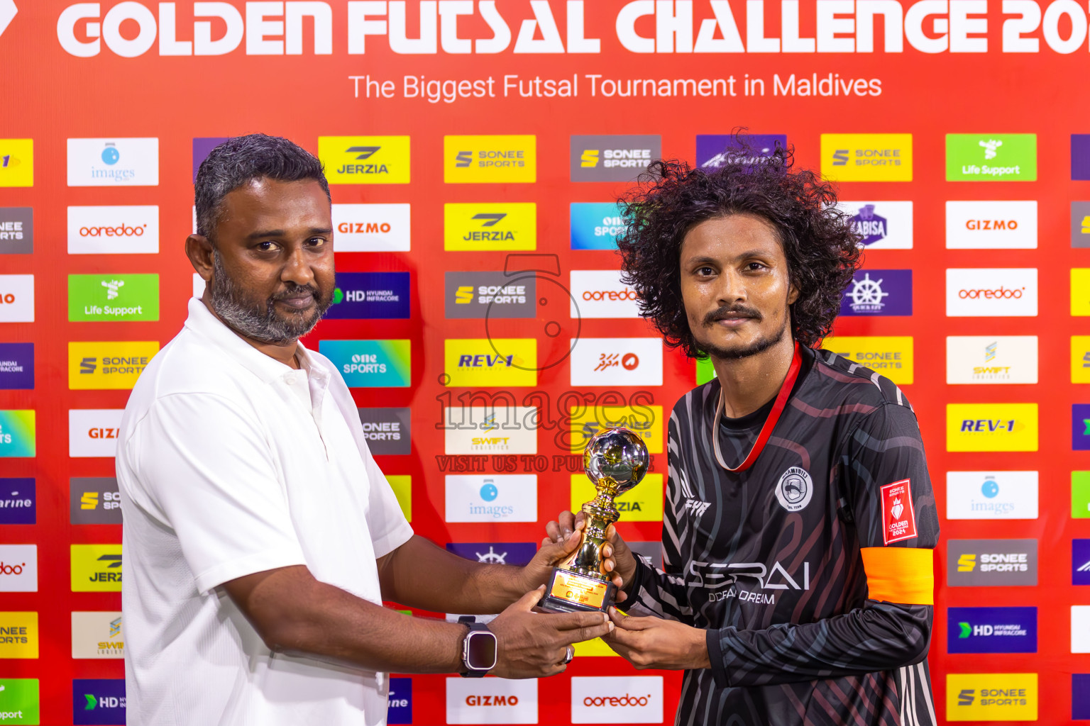 ADh Maamigili vs ADh Fenfushi in Day 12 of Golden Futsal Challenge 2024 was held on Friday, 26th January 2024, in Hulhumale', Maldives
Photos: Ismail Thoriq / images.mv