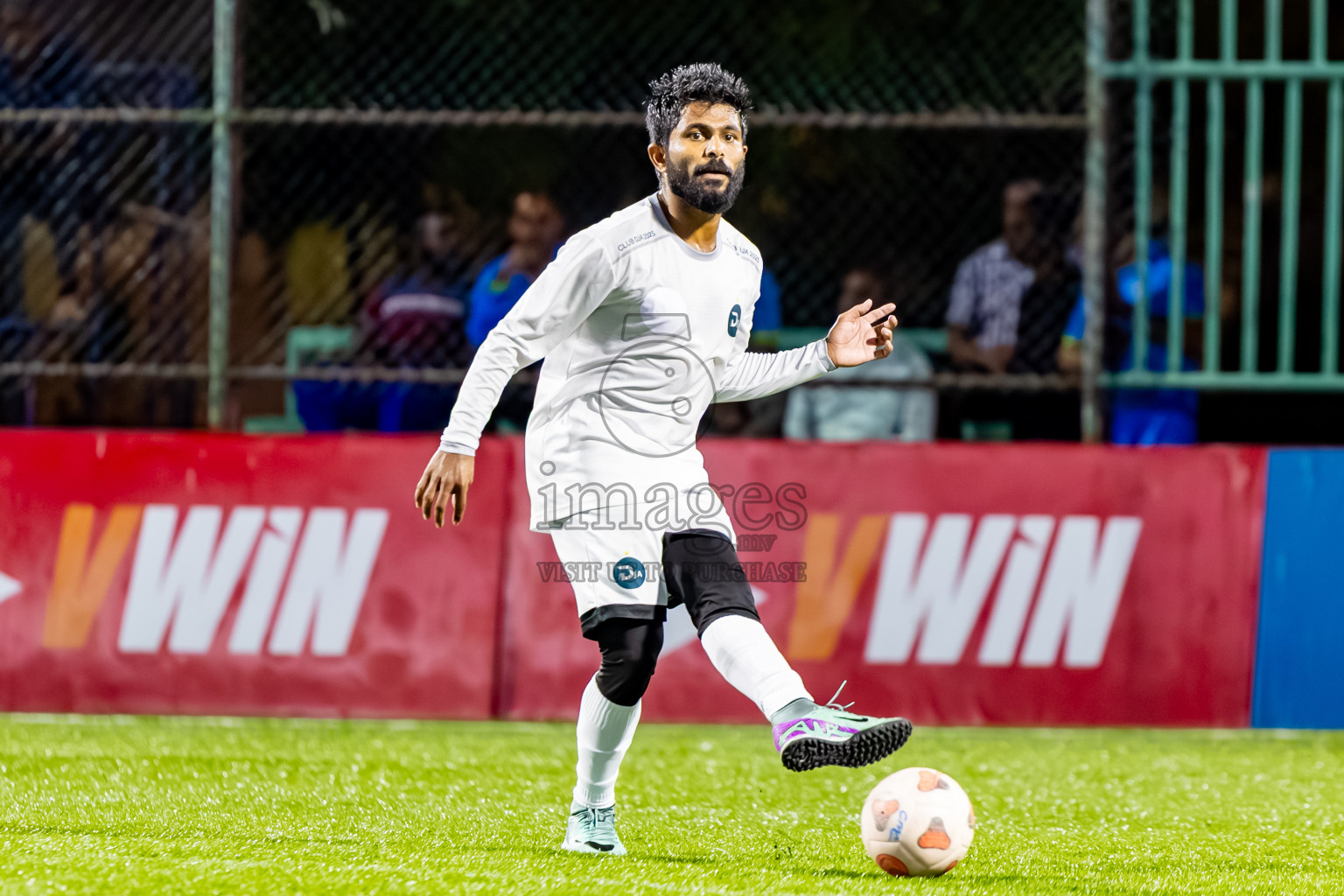Club DJA vs Team Khaarijee in Day 10 of Club Maldives Cup Classic 2025 was held in Rehendi Futsal Ground, Hulhumale', Maldives on Wednesday, 24th September 2025. Photos: Nausham Waheed / images.mv