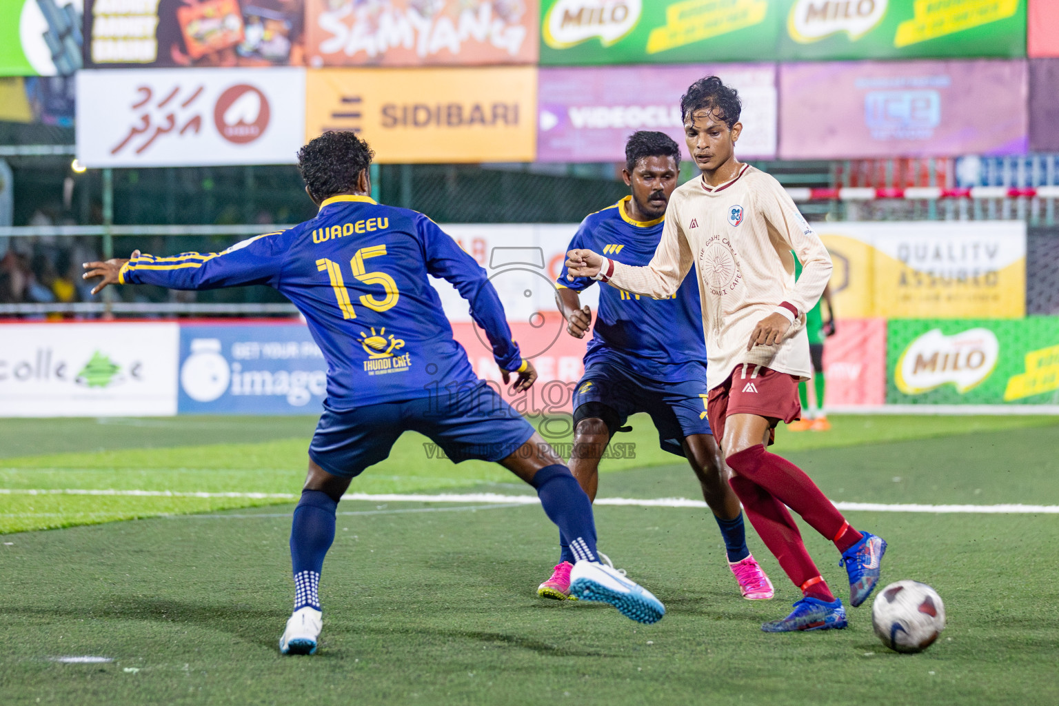 CLUB 220 vs HPSN in the Quarter Finals of Club Maldives Classic 2024 held in Rehendi Futsal Ground, Hulhumale', Maldives on Tuesday, 17th September 2024. 
Photos: Hassan Simah / images.mv